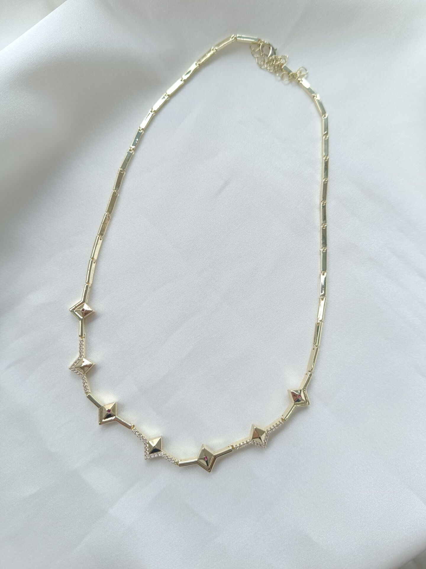 Tasarım Model Kolye