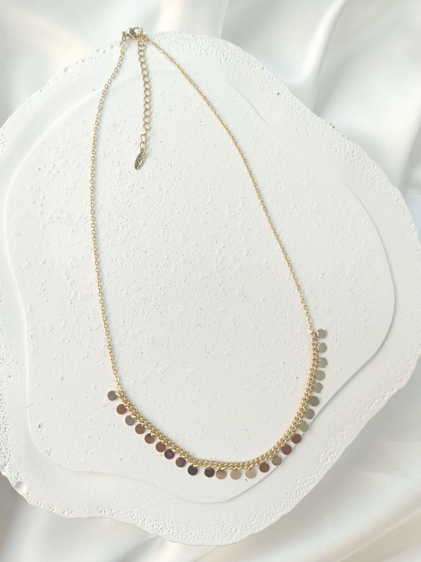 Xuping Pul Model Kolye