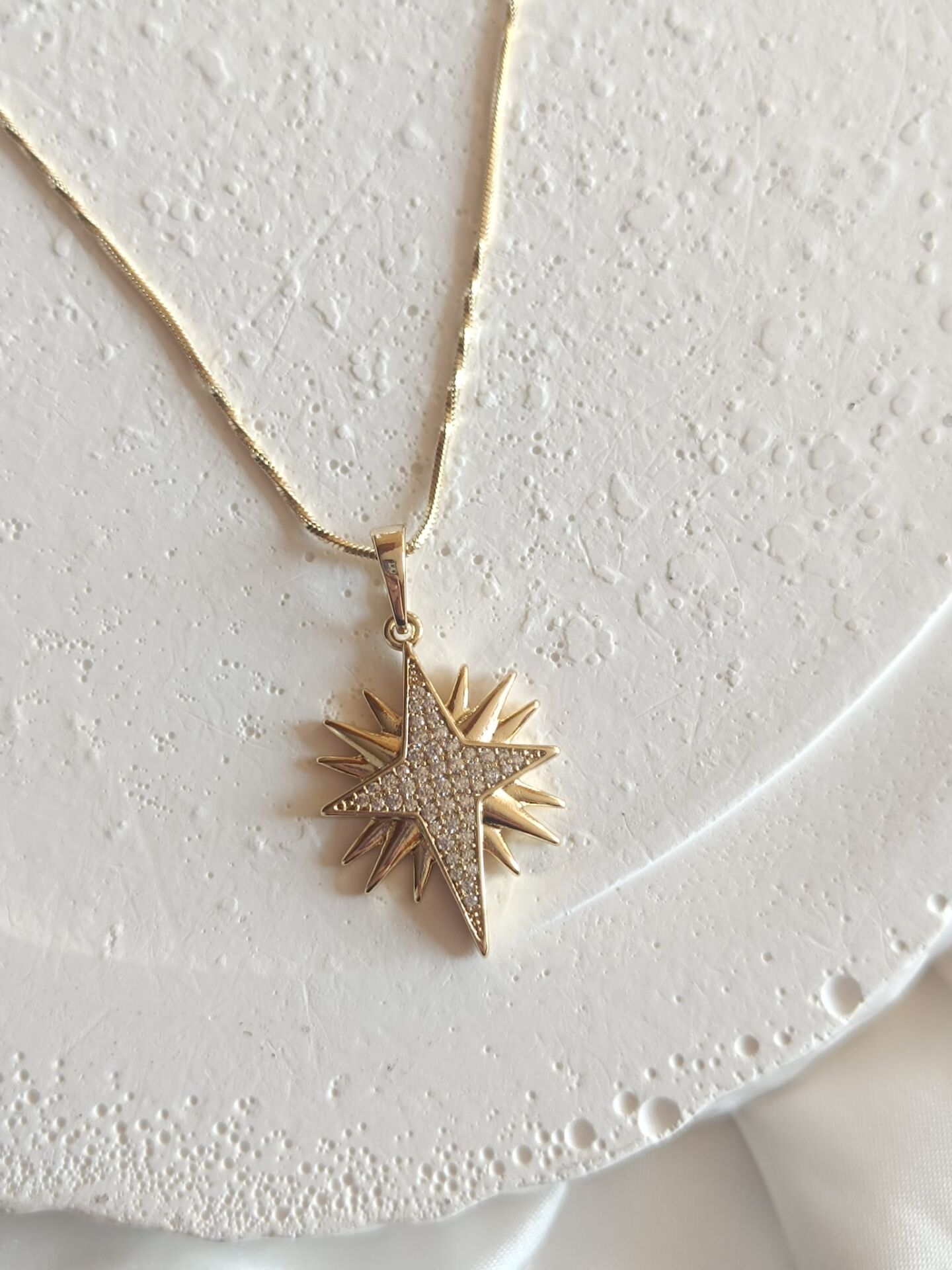 Xuping Kuzey Yıldızı Kolye