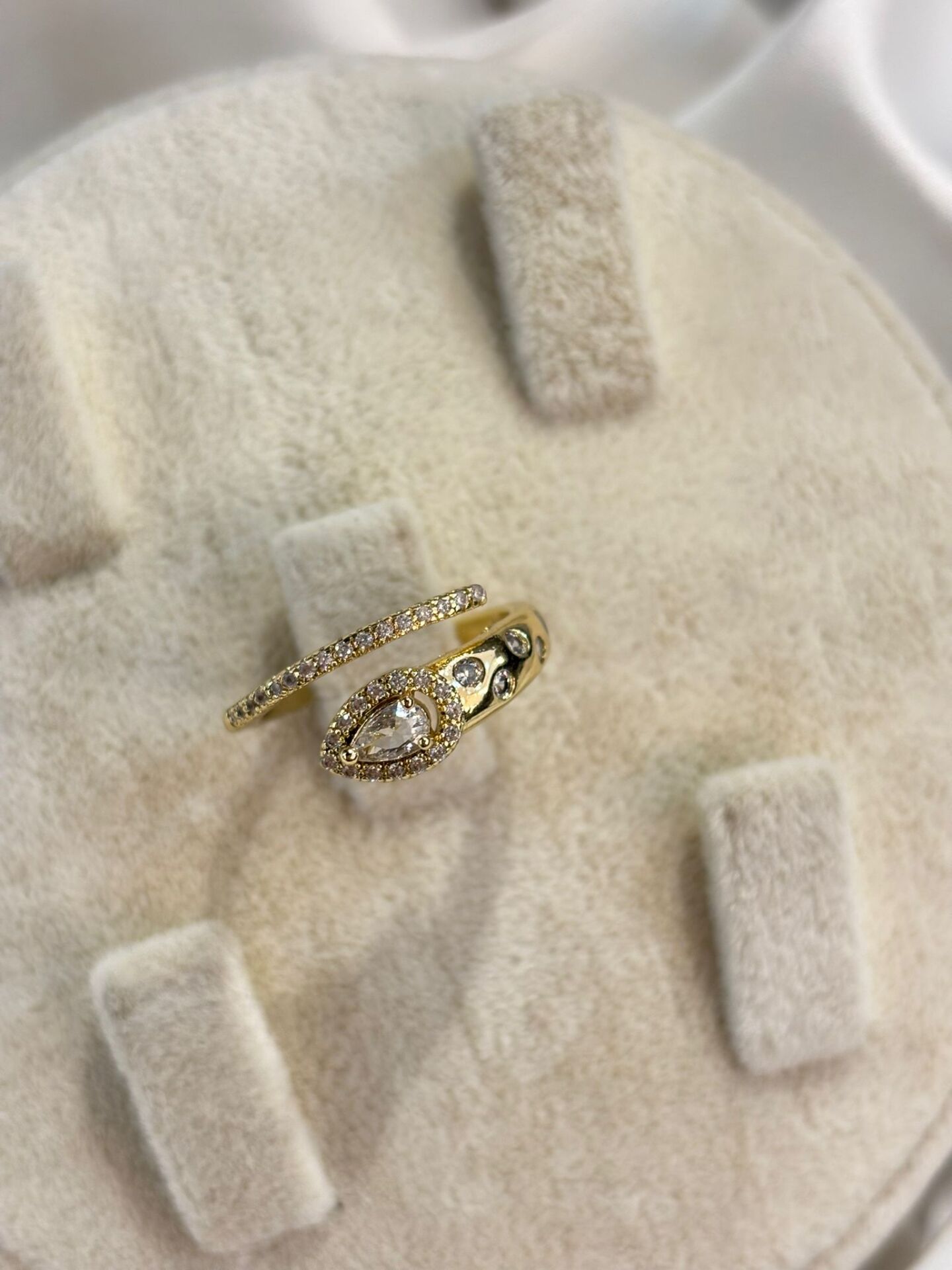 Xuping Ayarlanabilir Gold yılan Model Yüzük