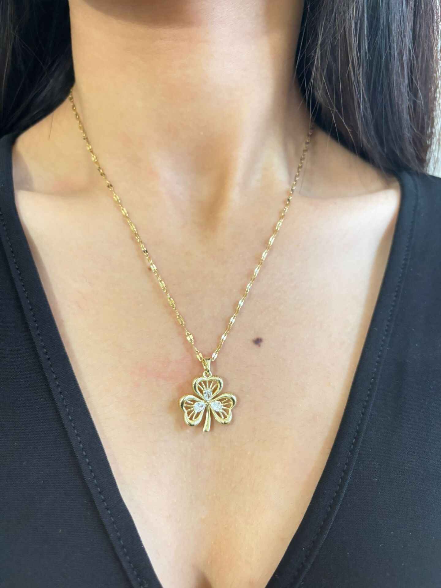 Çelik Gold Yonca Model Kolye