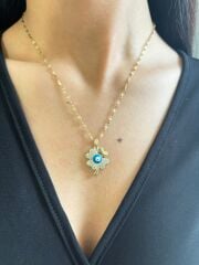 Çelik Mavi Boncuklu Yonca Kolye