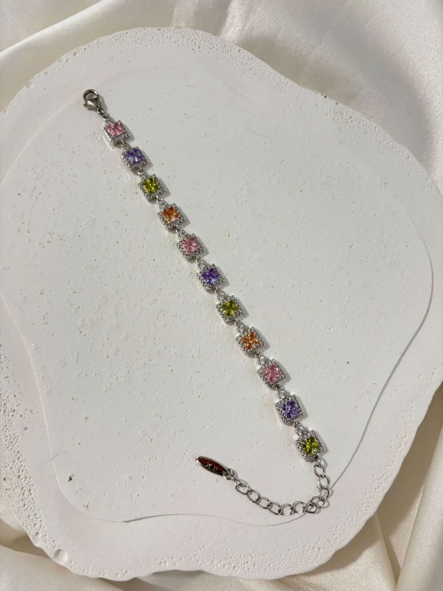 Xuping Silver Renkli Taşlı Bileklik