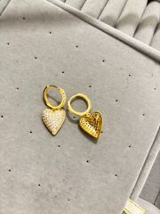 Xuping Gold Taşlı Kalpli Küpe