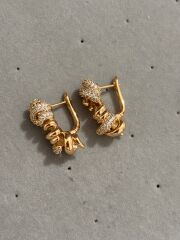 Xuping Rosegold Düğüm Küpe Model
