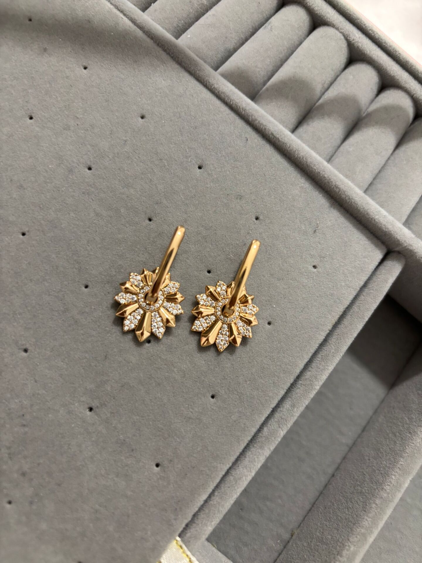 Xuping Rosegold Dikdörtgen - Mini Taşlı Küpe