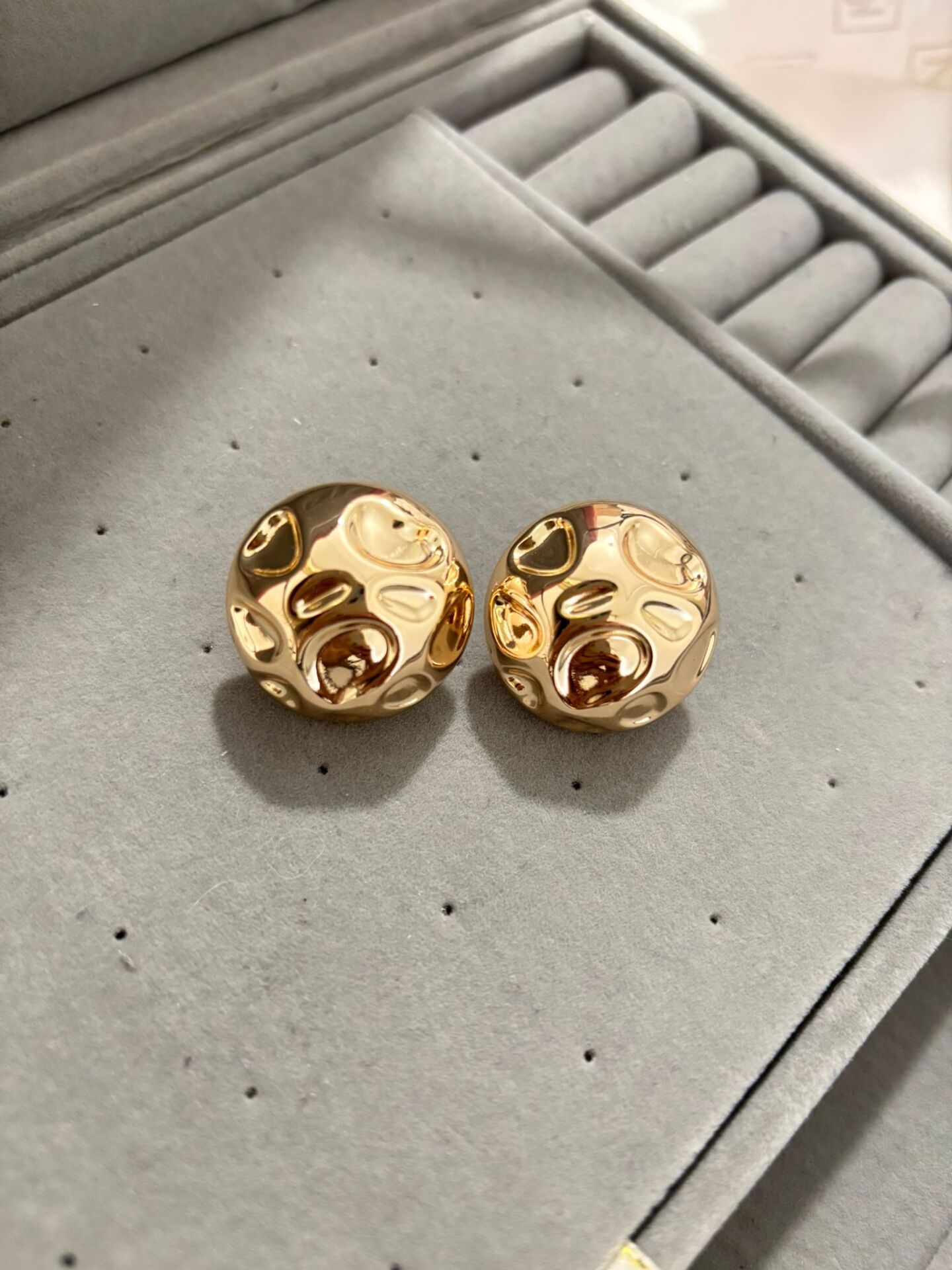 Xuping Rosegold Büyük Top Küpe