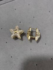 Xuping Taşlı Gold Yıldızlı Küpe