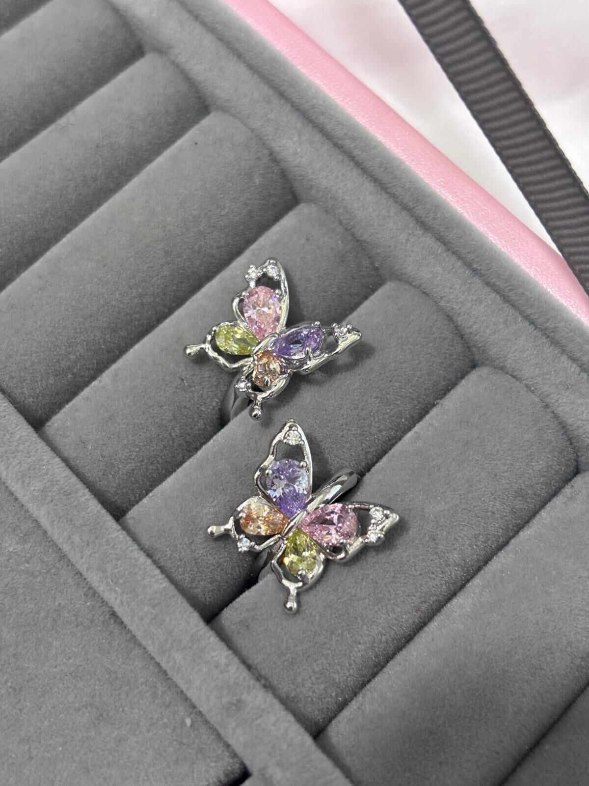 Xuping Renkli Kelebek Küpe