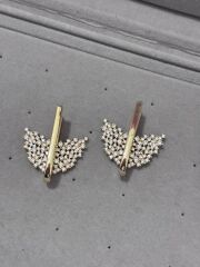 Xuping Taşlı Tasarım Gold Küpe