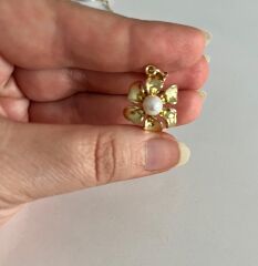 Xuping Çiçek Model İncili Gold Kolye