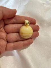 Xuping Gold Retro Krem Akrilik Top Küpe